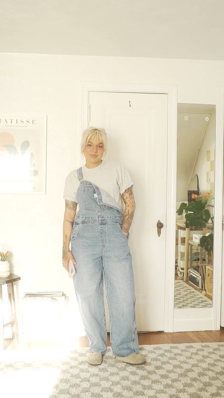 wearing a size large in the overalls! ◡̈ i’m obsessed with them !!! 

#LTKSeasonal #LTKstyletip #LTKfindsunder100