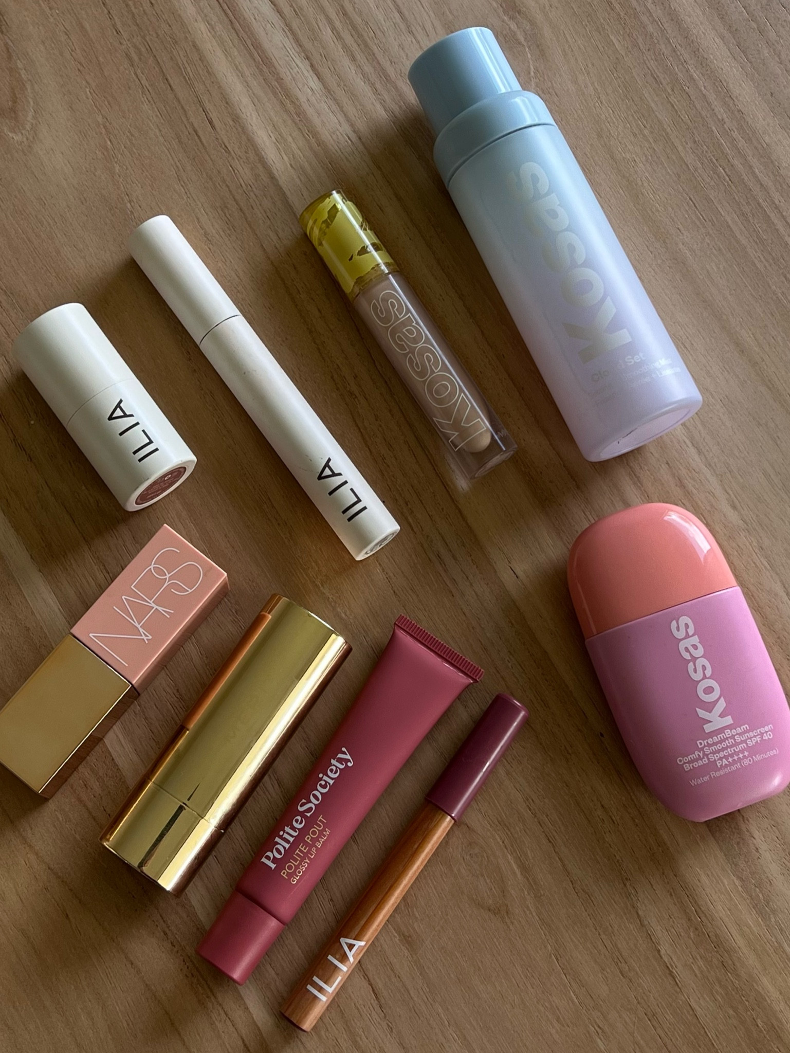 simple and glowy everyday summer makeup! 

#LTKselfcare #LTKBeauty #LTKgrwm