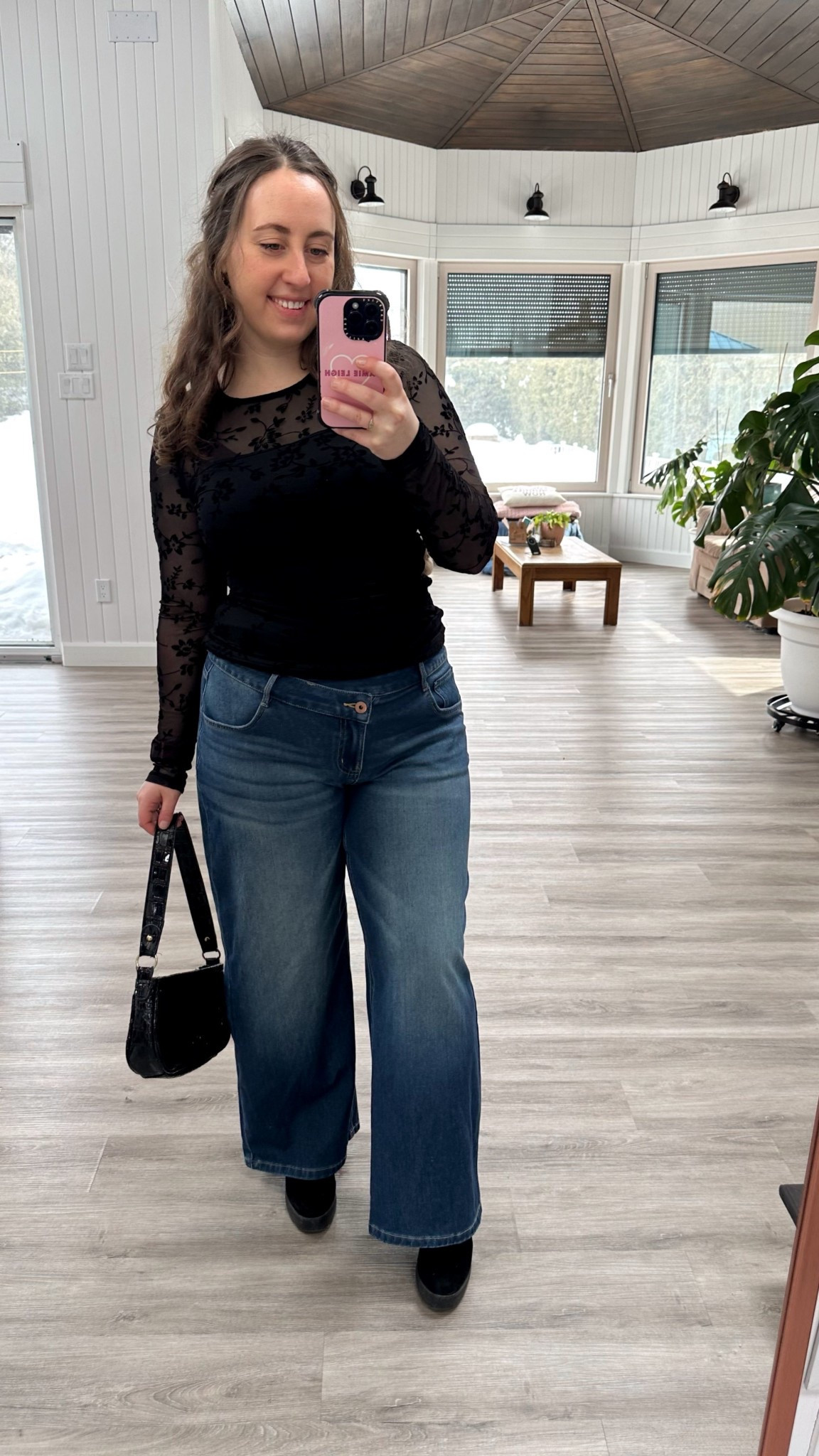 Feeling cute + comfy in my favourite stretch jeans and this mesh top from Amazon!

#LTKPetite #LTKSpringSale #LTKootd