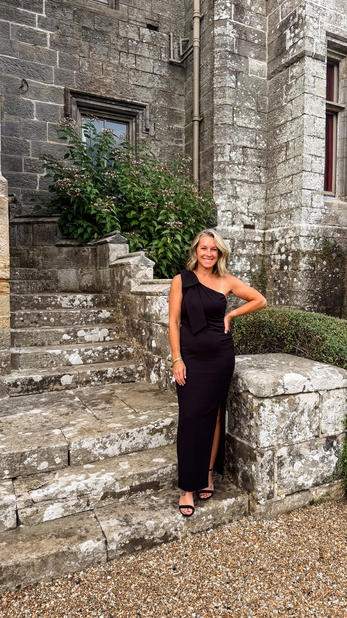 My fall wedding guest dress for a formal wedding in the UK! I kinda love it!!

#LTKootd #LTKTravel #LTKWedding