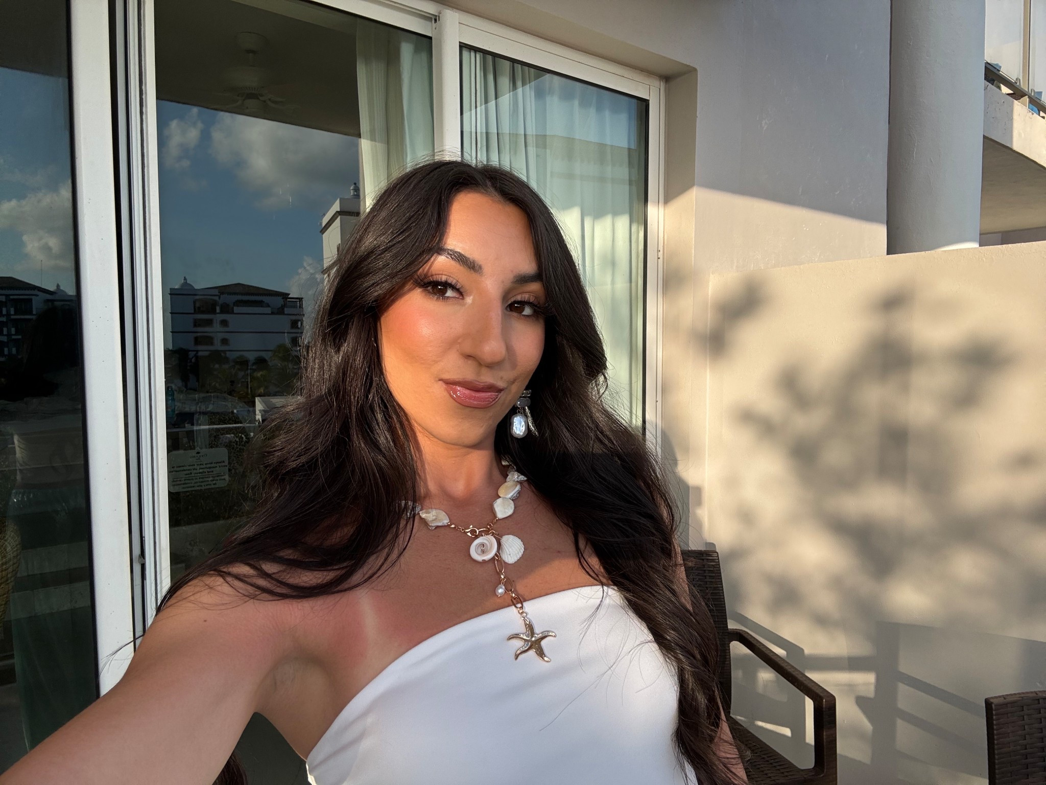 My go to glam on vacation 🌴🤍 



#LTKStyleTip #LTKSeasonal #LTKBeauty