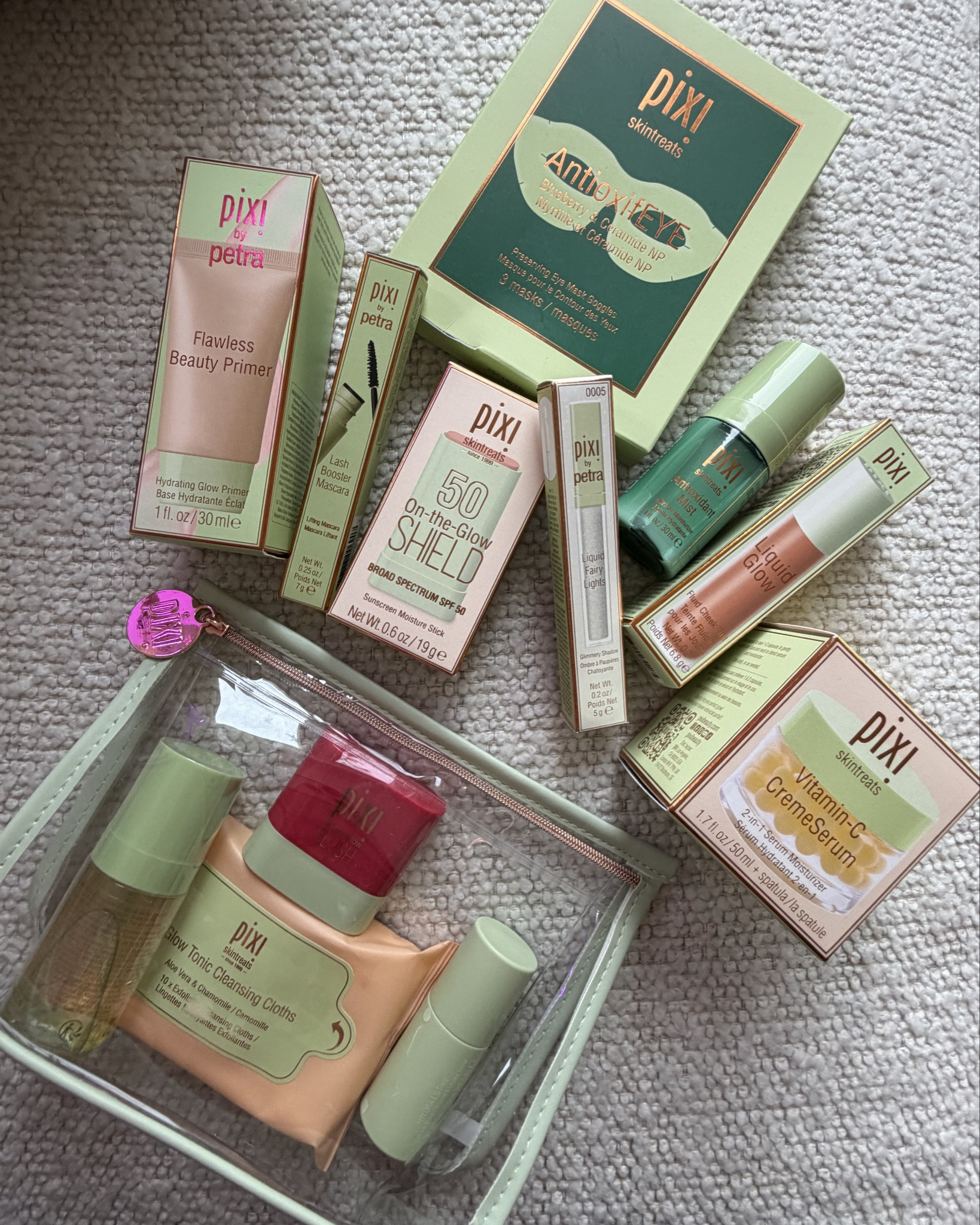 My current skincare favorites ✨
Everything I’ve been using for a soft, glowy look 💕 

#LTKselfcare #LTKBeauty #LTKFestival