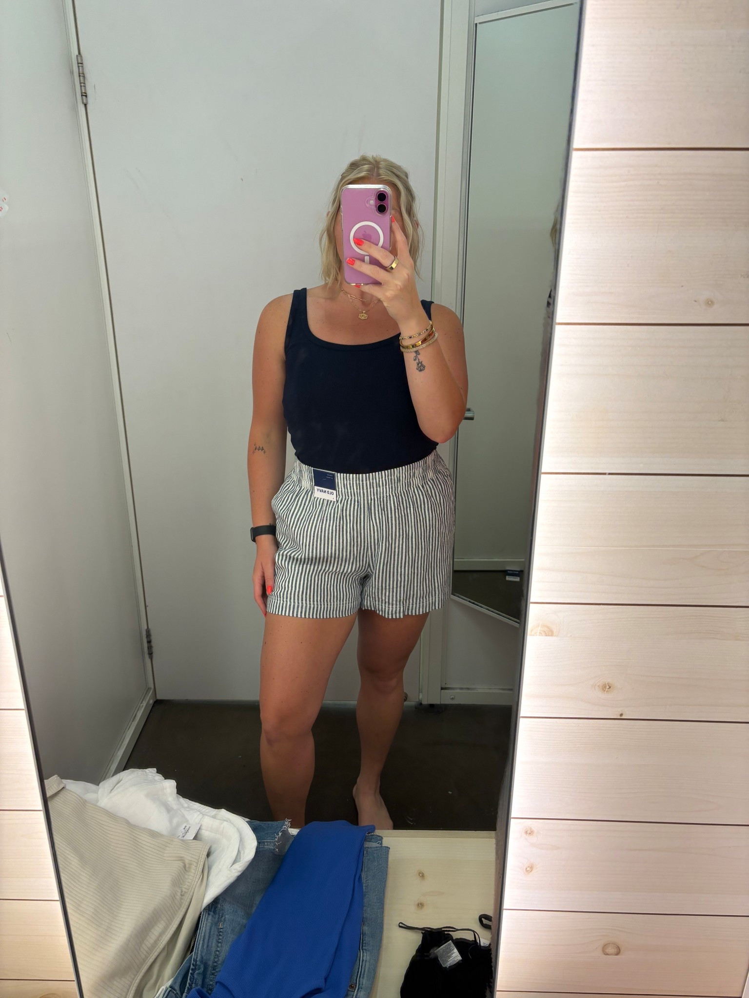 old navy outfit! Shorts L / Top M

#LTKStyleTip #LTKMidsize #LTKFindsUnder50