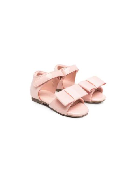 bow-detail patent-leather sandals | Farfetch Global