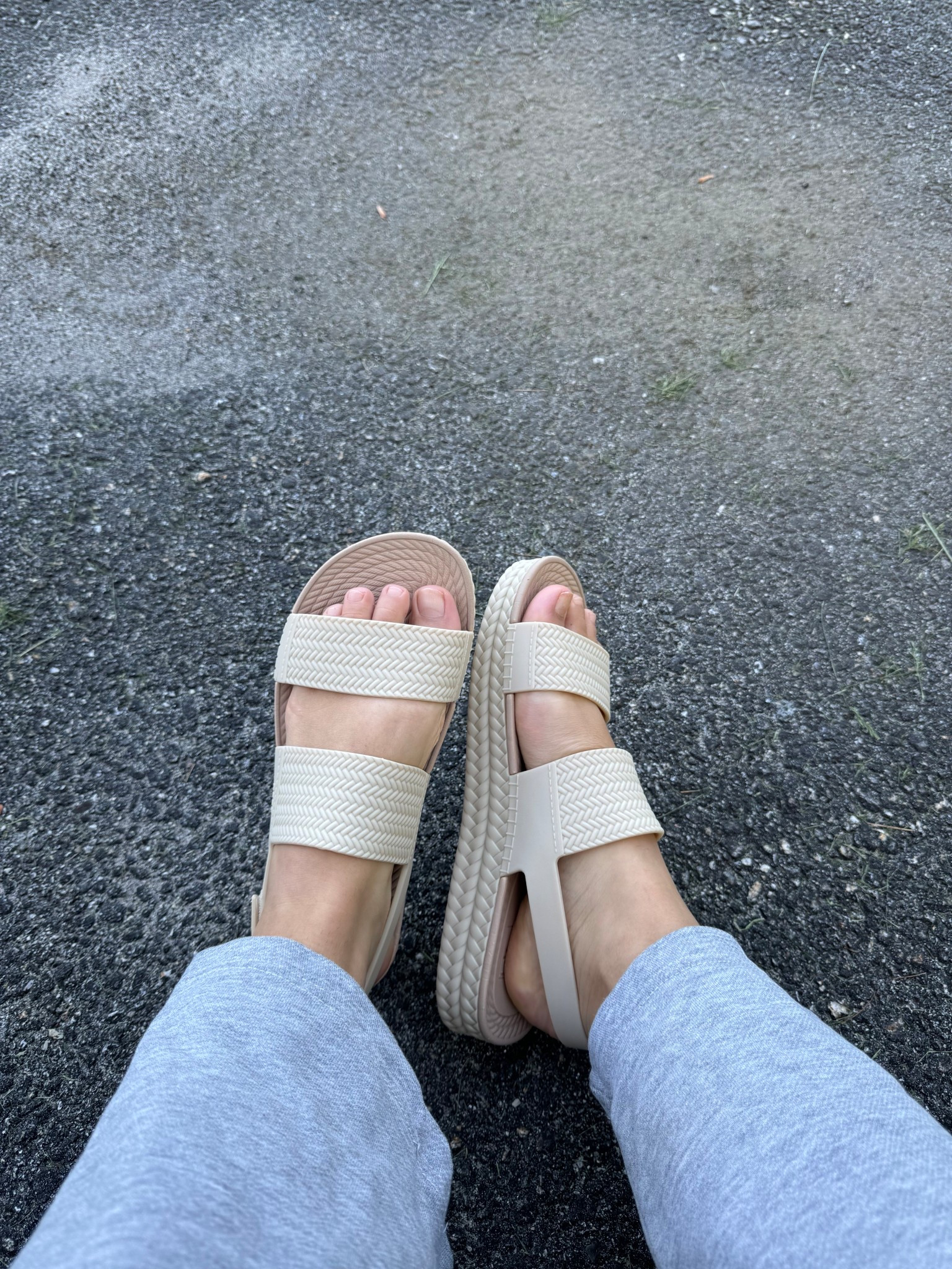 sandals for euro summer! waterproof & comfy! 