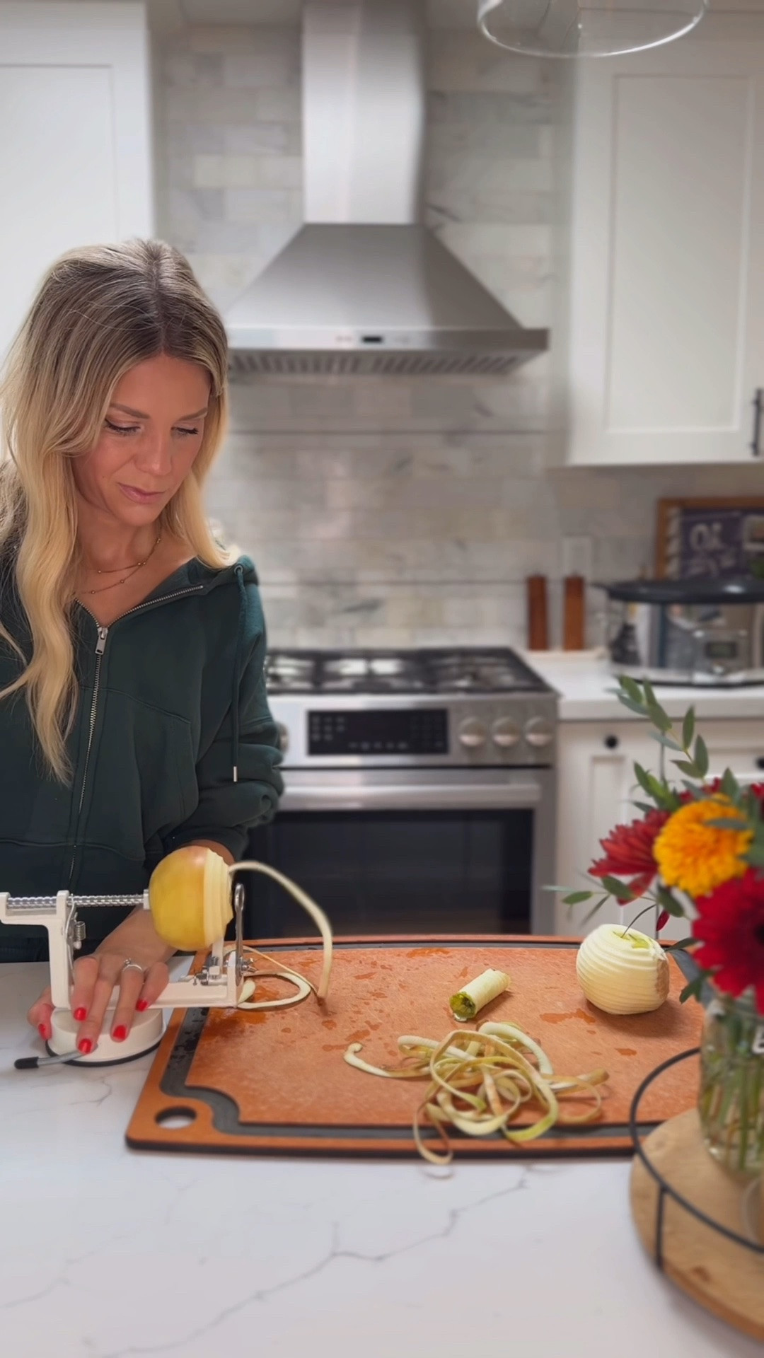 APPLE SEASON 🍎✨and the butter is my favorite thing to make. Linked what I use and this cozy set by GAP that I pull from my closet yesterday after year. Wearing an XS.

#LTKdayinmylife #LTKootd #LTKHome
