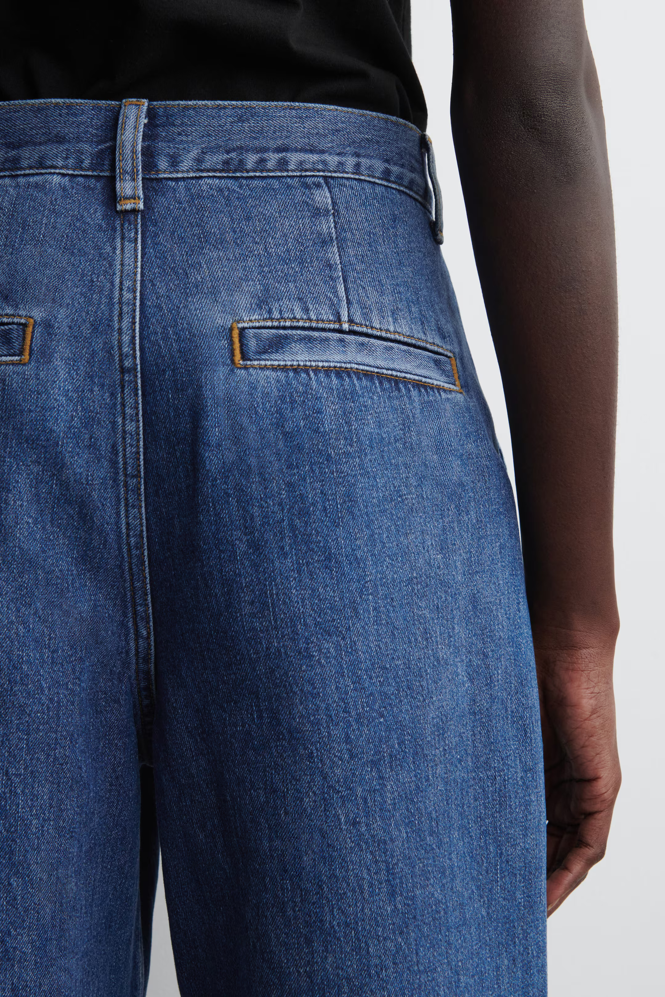 PANTALON LARGE EN DENIM | COS | COS (EU)