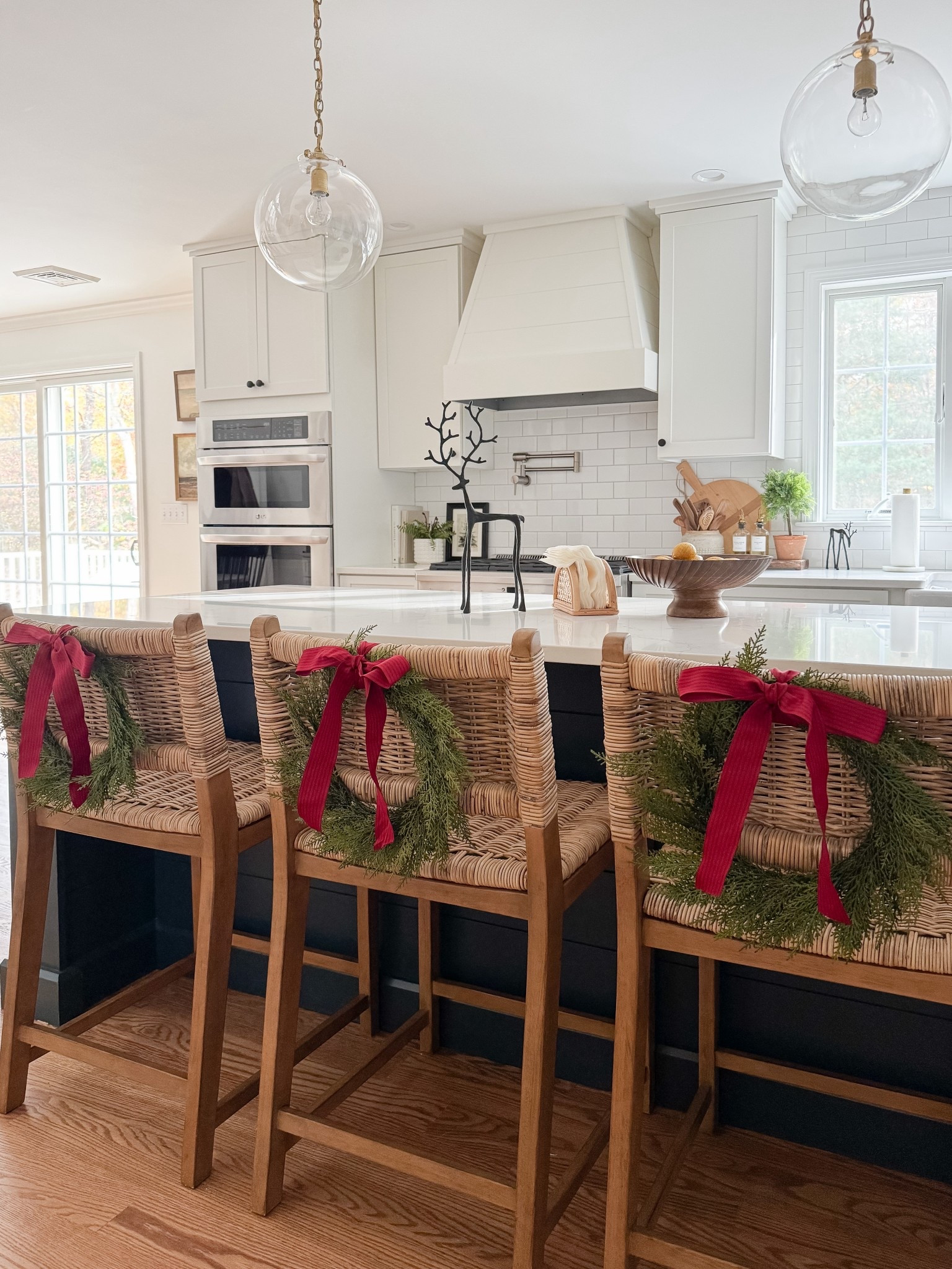 Holiday kitchen decor home styling home decor home favorites coastal home classic Christmas decor kitchen styling sherricalnanhome

#LTKHoliday #LTKFindsUnder50 #LTKHome