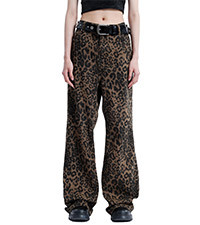 Aelfric Eden Leopard Print Jeans for Women Cheetah Print Pants Straight Leg Denim(A Size 1-2 Larg... | Amazon (US)