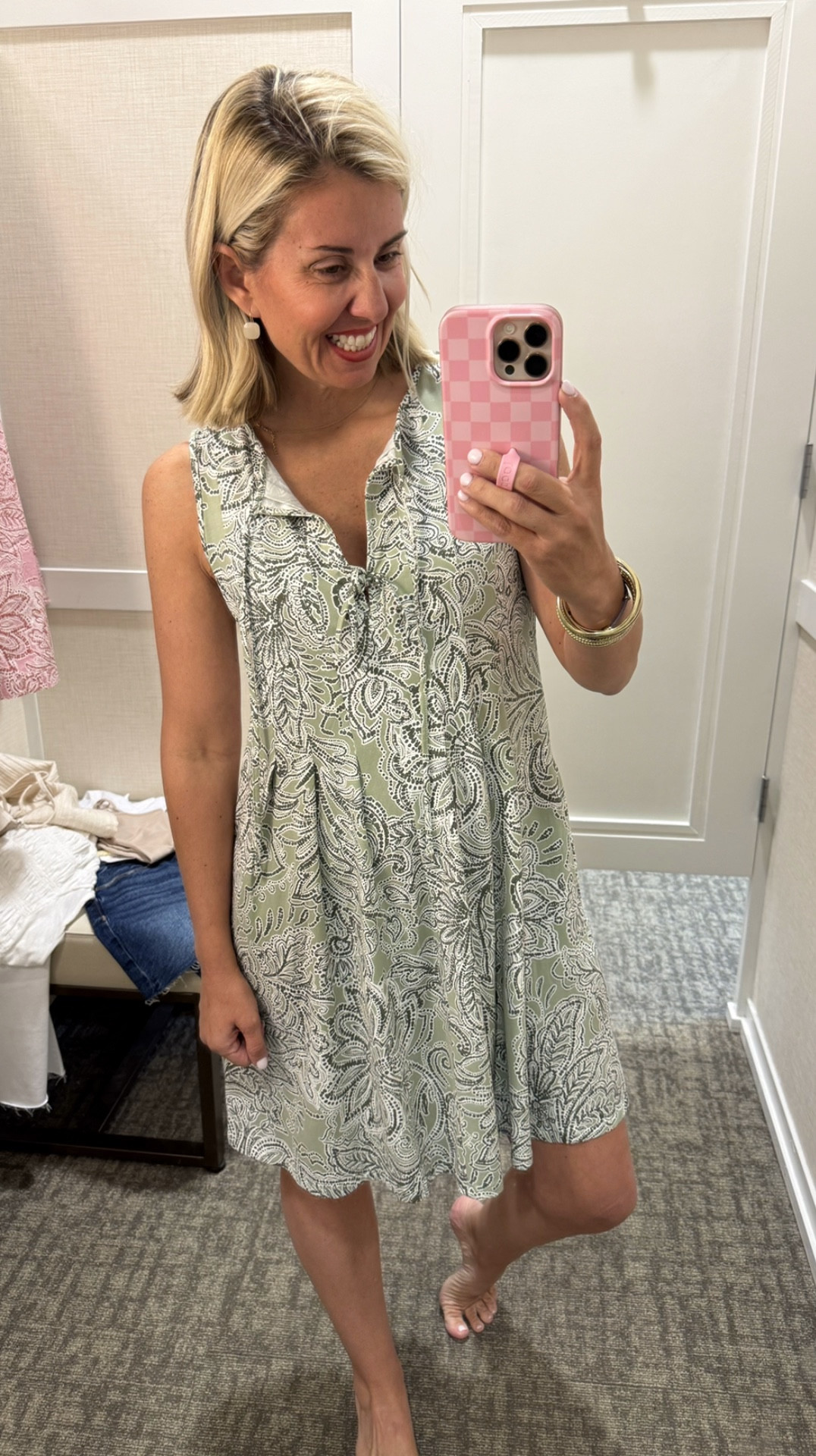 Dress sale… it’s a good one!
50% off… Some as low as $30

Size down if between sizes 

#LTKOver40 #LTKSaleAlert #LTKmomlife
