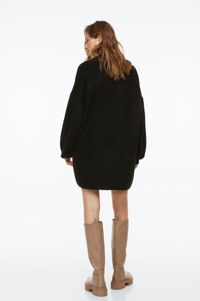 Knitted dress | H&M (UK, MY, IN, SG, PH, TW, HK)