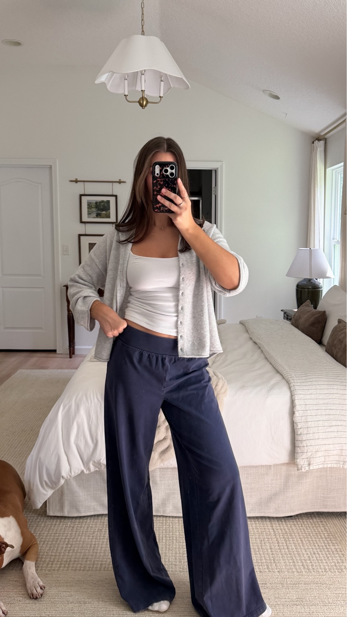 Comfy Sunday ootd! Wearing size small in everything. Fav lounge pants but sold out in navy - linking the other colors and similar!

#LTKootd #LTKSaleAlert