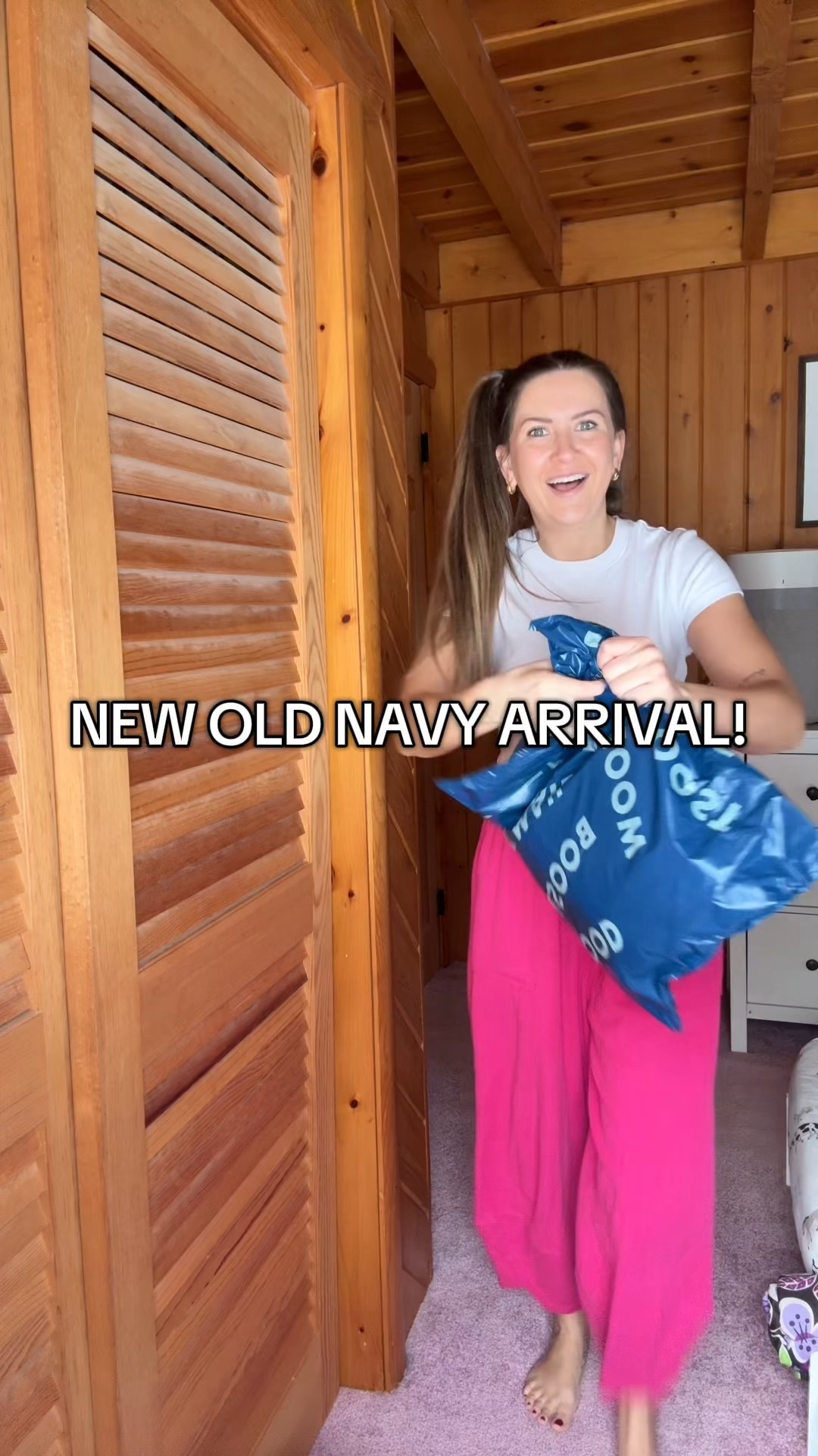 OLD NAVY! Love this twist too!

#LTKActive #LTKgrwm #LTKootd
