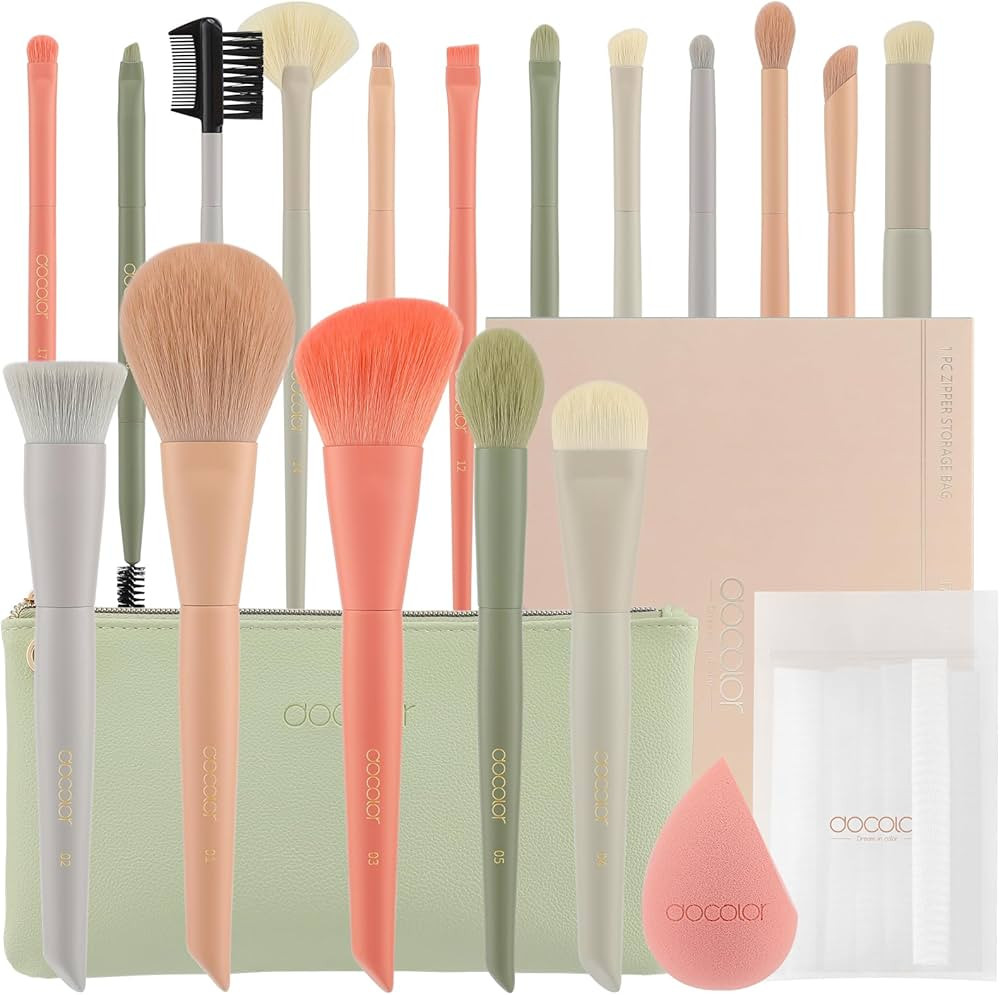Docolor Makeup Brushes Set 17Pcs Morandi Makeup Brushes with Makeup Bag and Makeup Sponge and Bru... | Amazon (US)