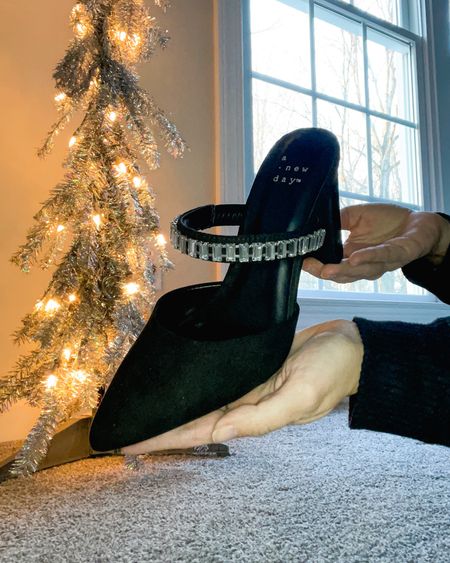 Shoesday Tuesday! 

These beauties are on sale for $23.09 and are insanely comfortable. They’d be perfect for the holidays. Order now to get them in time for your next party or gathering. I’ll be wearing them Friday night - hopefully I can get a completed look up for you soon. T-minus 12 days!!! 🎄

#LTKHoliday #LTKSeasonal #LTKshoecrush