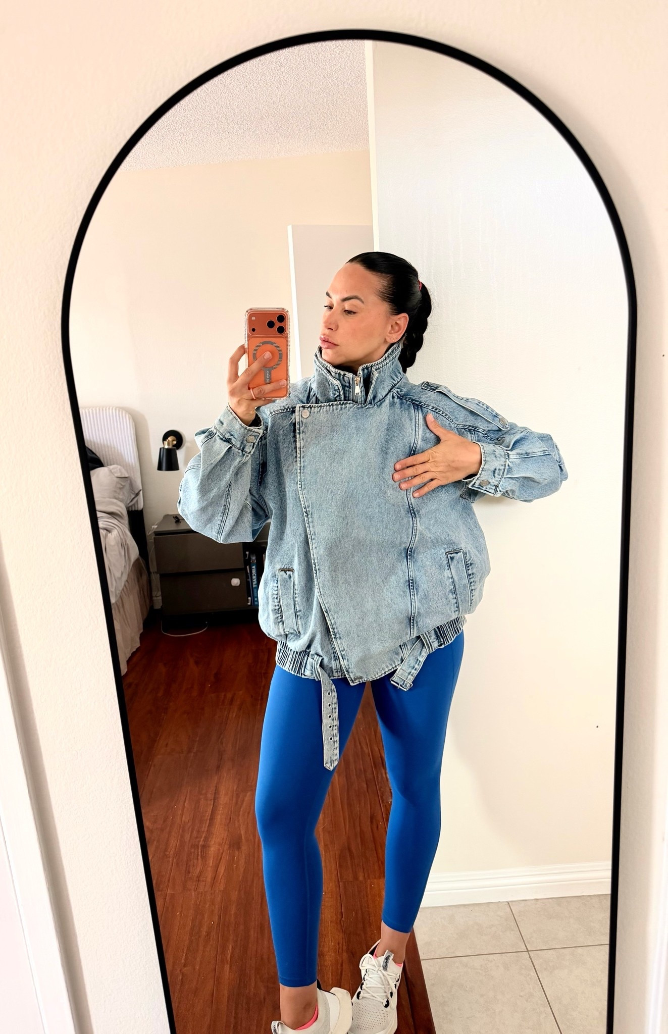 Gorgeous denim oversize jacket if you want to level up your casual daily outfit like me 

🏷️ allbirds  - 15% OFF code ROANA
🏷️ LEGGINGS Iuga - 25% OFF ROANA25

#LTKMothersDay #LTKootd #LTKgrwm