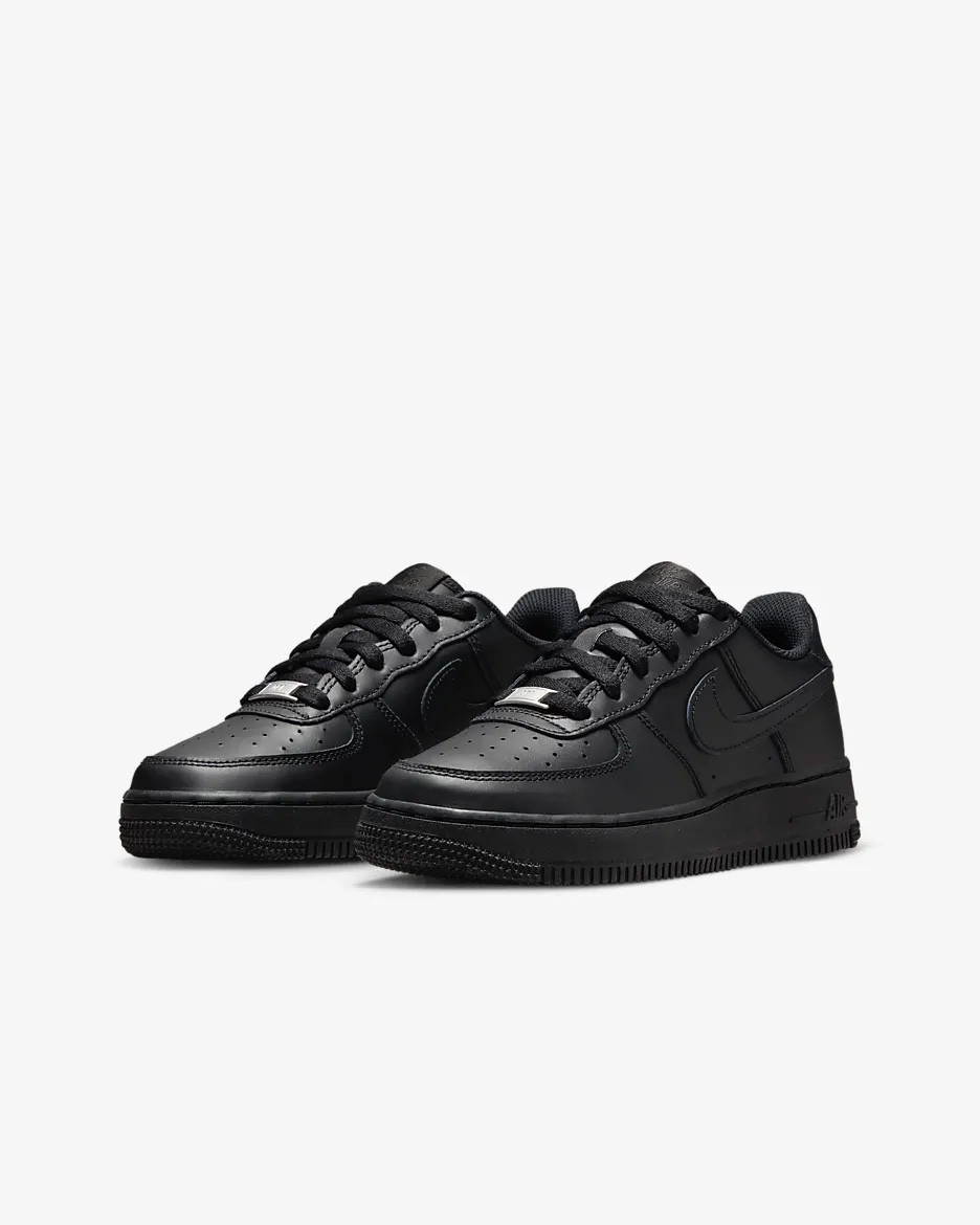 Nike Black Friday Deal 

You can’t go wrong with a fresh pair of one’s #airforceones

#LTKShoeCrush #LTKSaleAlert #LTKFindsUnder100