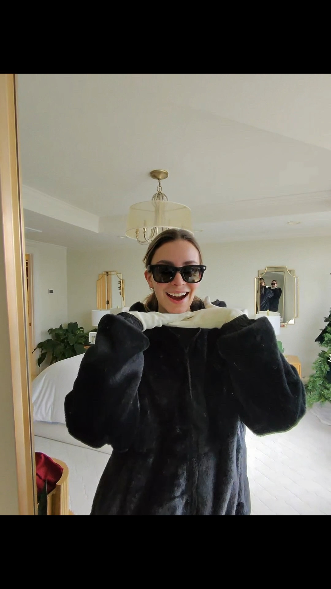 #AD just when I thought filming vlogs couldn’t get any cooler… now you get to spend my morning WITH ME!!! These @raybanmeta glasses from @target are truly the coolest!! 

Not only can you film & listen to music, but you can also ask questions!! SO COOL! Let this be inspiration for a last minute gift! Purchase at Target and get 5% off with RedCard & 25% off discount for RBM Gen 1 now through 1/11 #TargetStyle #RayBanMeta #TargetPartner #target @shop.ltk #liketkit