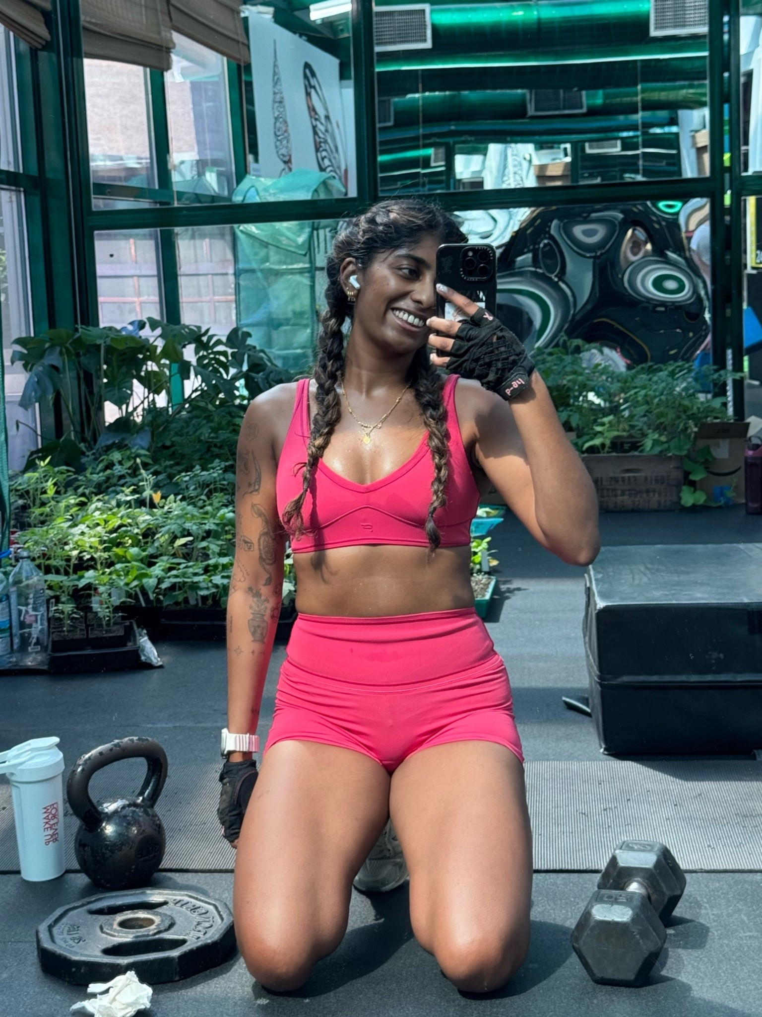 Strength training 🤝 Khloe Kardashian x Fabletics collection 💞

#LTKfitnessgoals #LTKmorningroutine #LTKActive