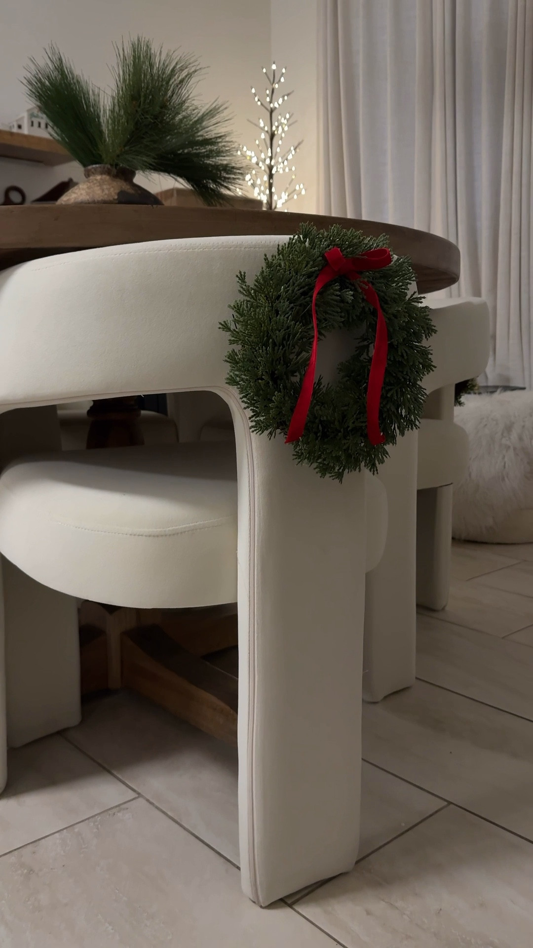 Mini wreaths, a hint of sparkle, and the easiest secret hack: an earring. 🤍

#holidayhome #christmastouches #christmasdecorideas #diningroomchristmas

#LTKSeasonal #LTKHoliday #LTKHome