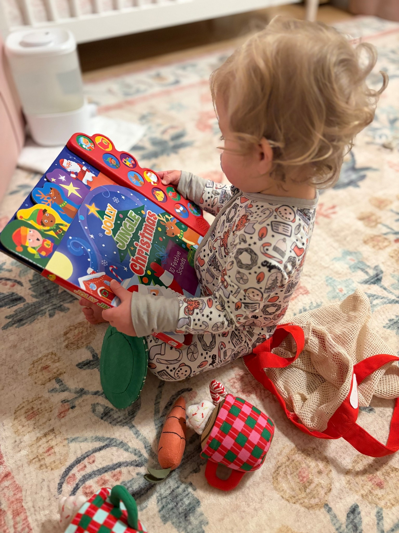 Christmas music book and play set 

#LTKHoliday #LTKBaby #LTKGiftGuide