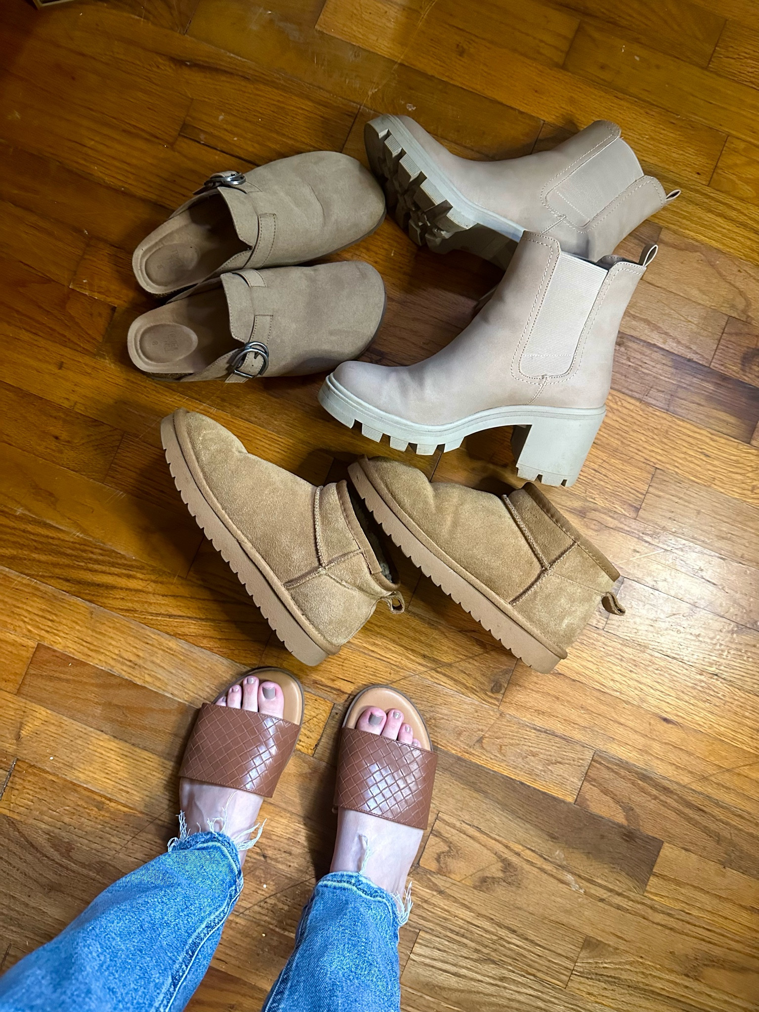 Fall shoes 😍 

#LTKFallSale 

#LTKU #LTKShoeCrush