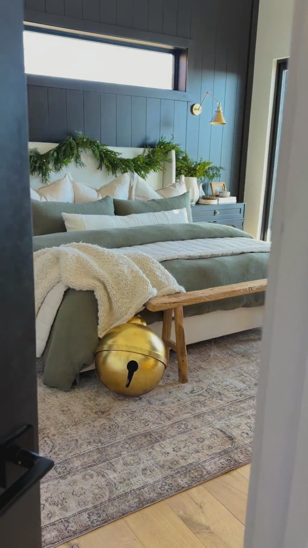 For anyone searching for holiday bedding ideas, this is the exact recipe I use to…