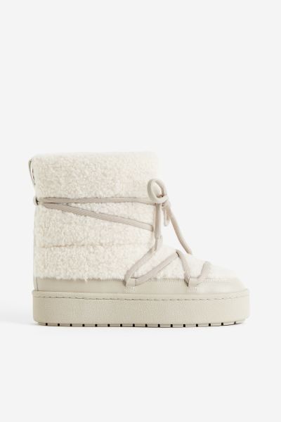 Warm-lined Teddy Fleece Boots - White/light taupe - Ladies | H&M US | H&M (US + CA)