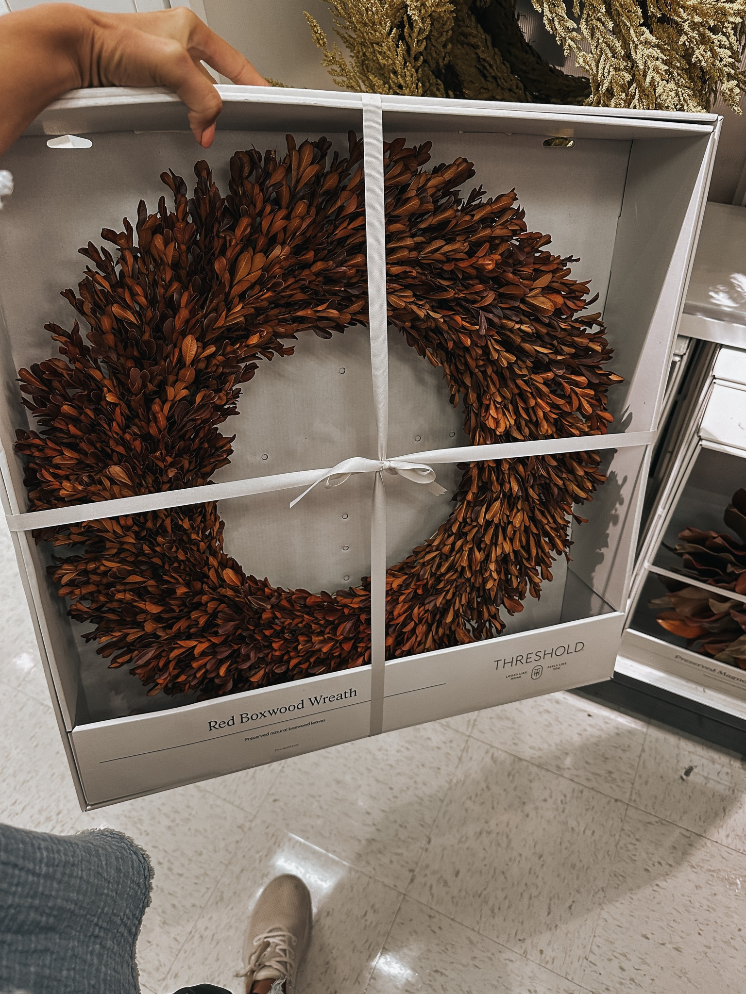 Red boxwood fall wreath 🍂🙌🏻

#LTKHome #LTKFindsUnder50 #LTKFallSale