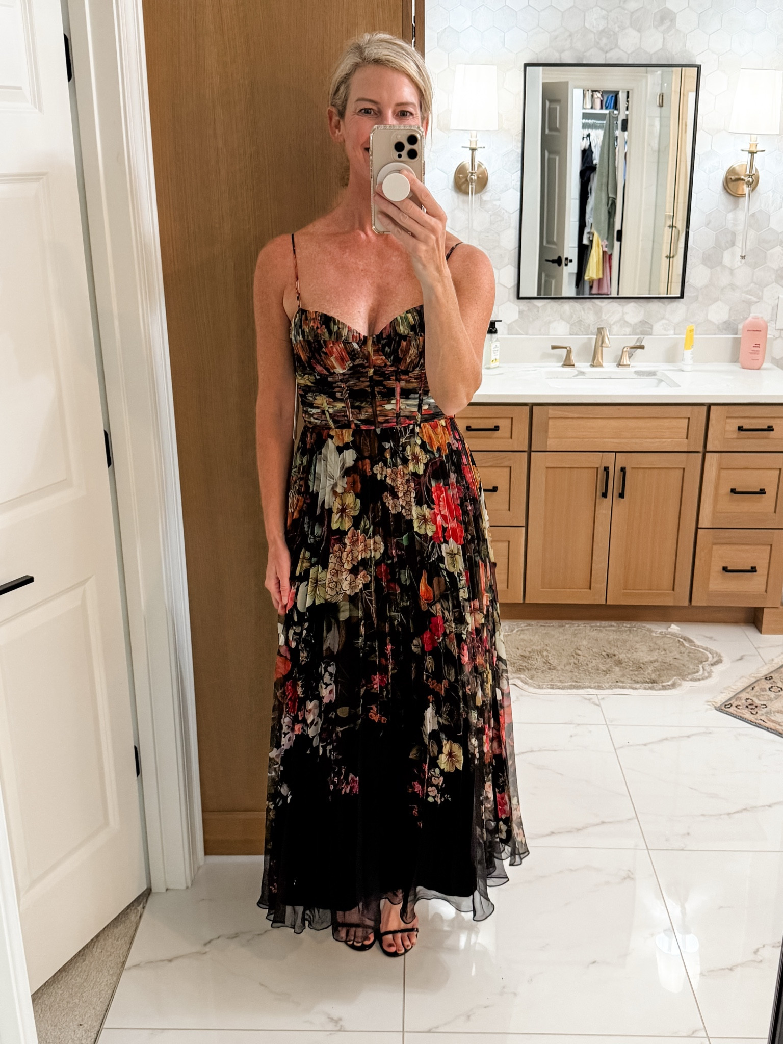 Heading to a Bat Mitzvah and have had the hardest time finding a dress … landed on this and love it so much! Amazing price point for the quality and the colors are perfect for a fall/winter dress 

Wearing a M in the black print 

#LTKParties #LTKSaleAlert #LTKTall