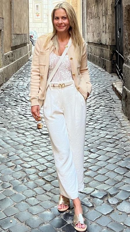 Shop Candace Cameron beret cream colored cardigan with gold buttons, cropped crew white linen pants, lace bodysuits, reversible logo belt #CandaceCameronbure #CelebrityStyle


#LTKStyleTip #LTKFindsUnder100 #LTKSaleAlert
