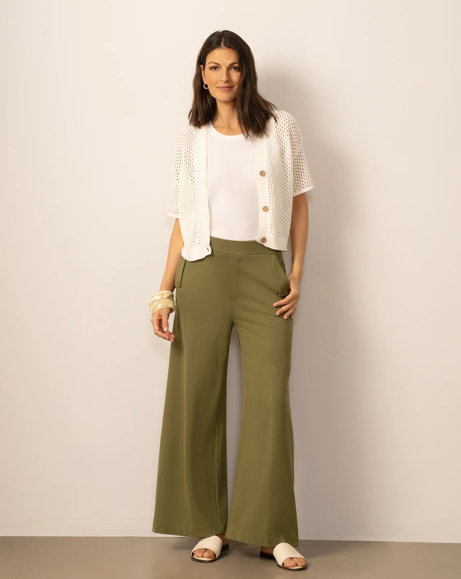 Women's Wide Leg Ponte Pant with Snap Pockets in Capulet Olive | Feather Gray | Cable & Gauge