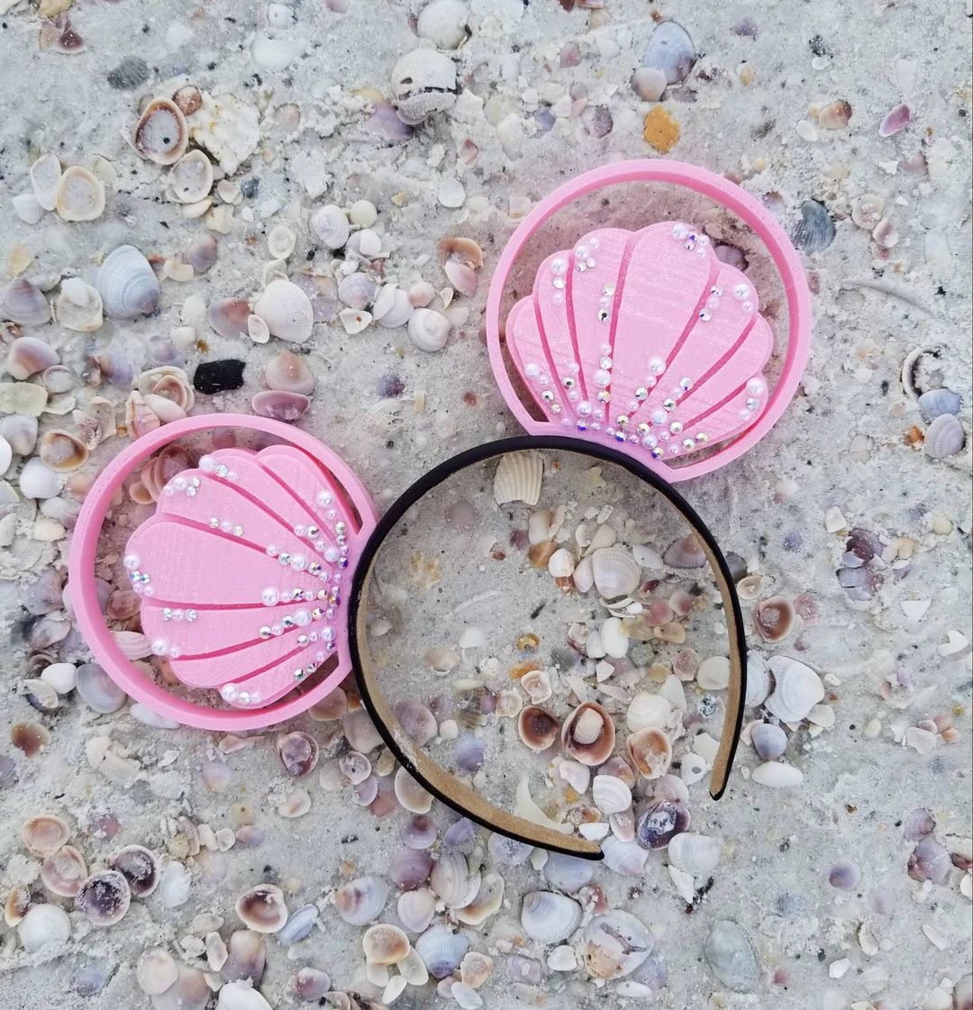 Mermaid Shell ears with glitter, Pearl's, and rhinestones. mermaid cove | Etsy (US)