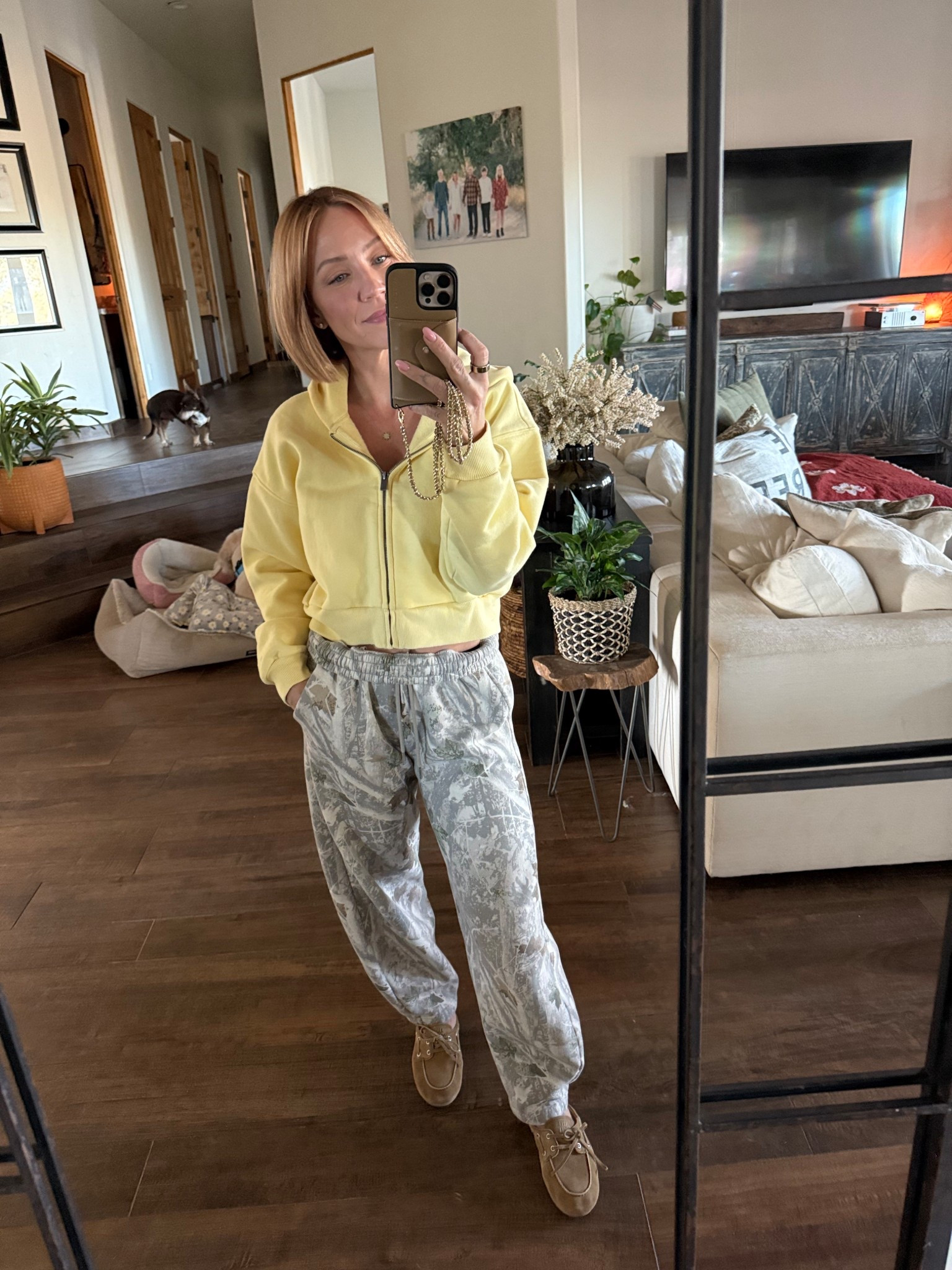 Wearing Small in everything 

#audreyuhler #abercrombie #vuori #miumiu
