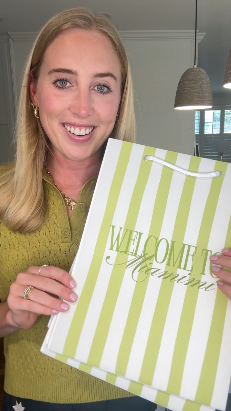 The chicest custom gift bags