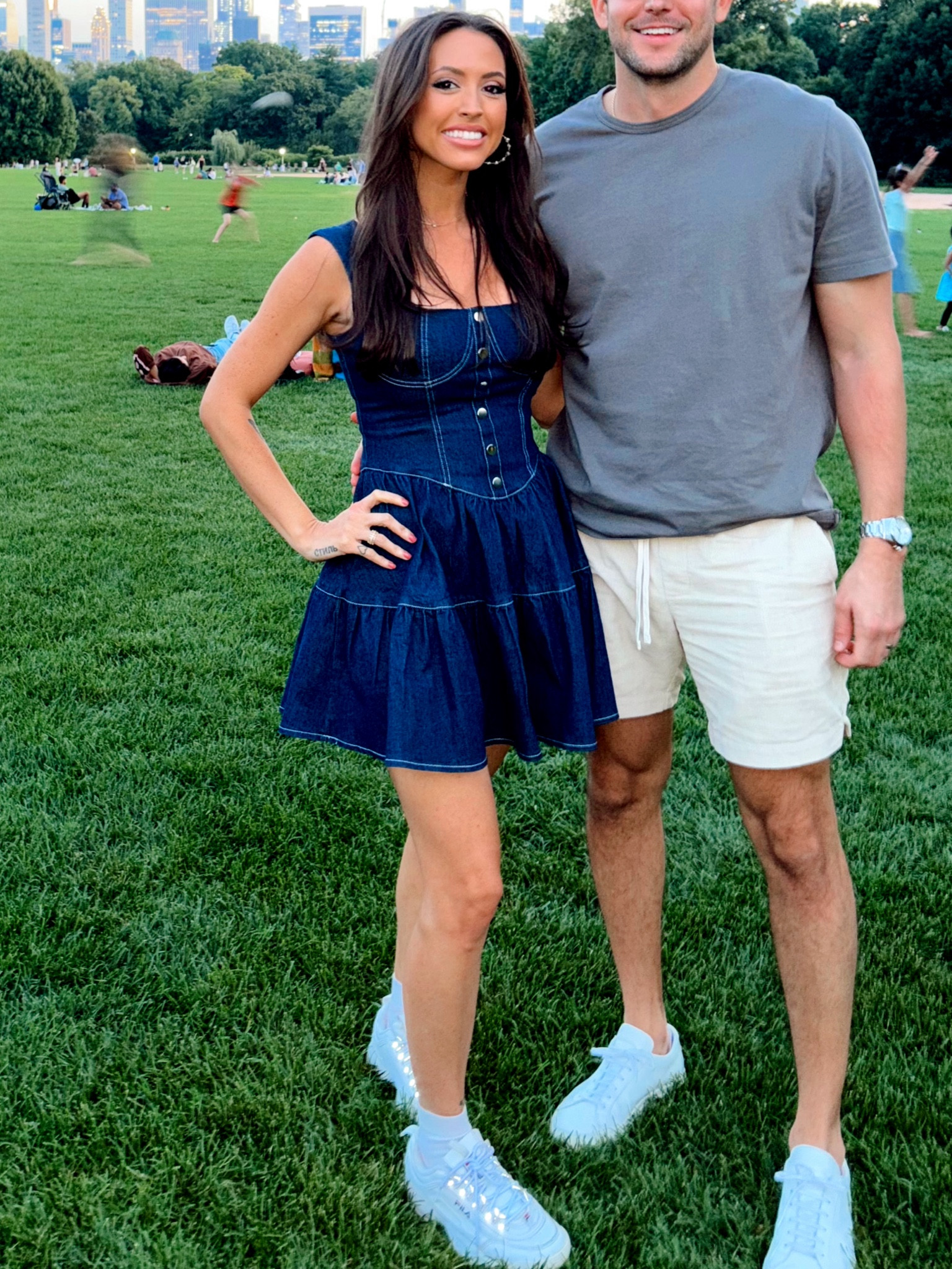 Perfect dress for an afternoon bday in Central Park or pair it with boots for a cute country look♥️♥️