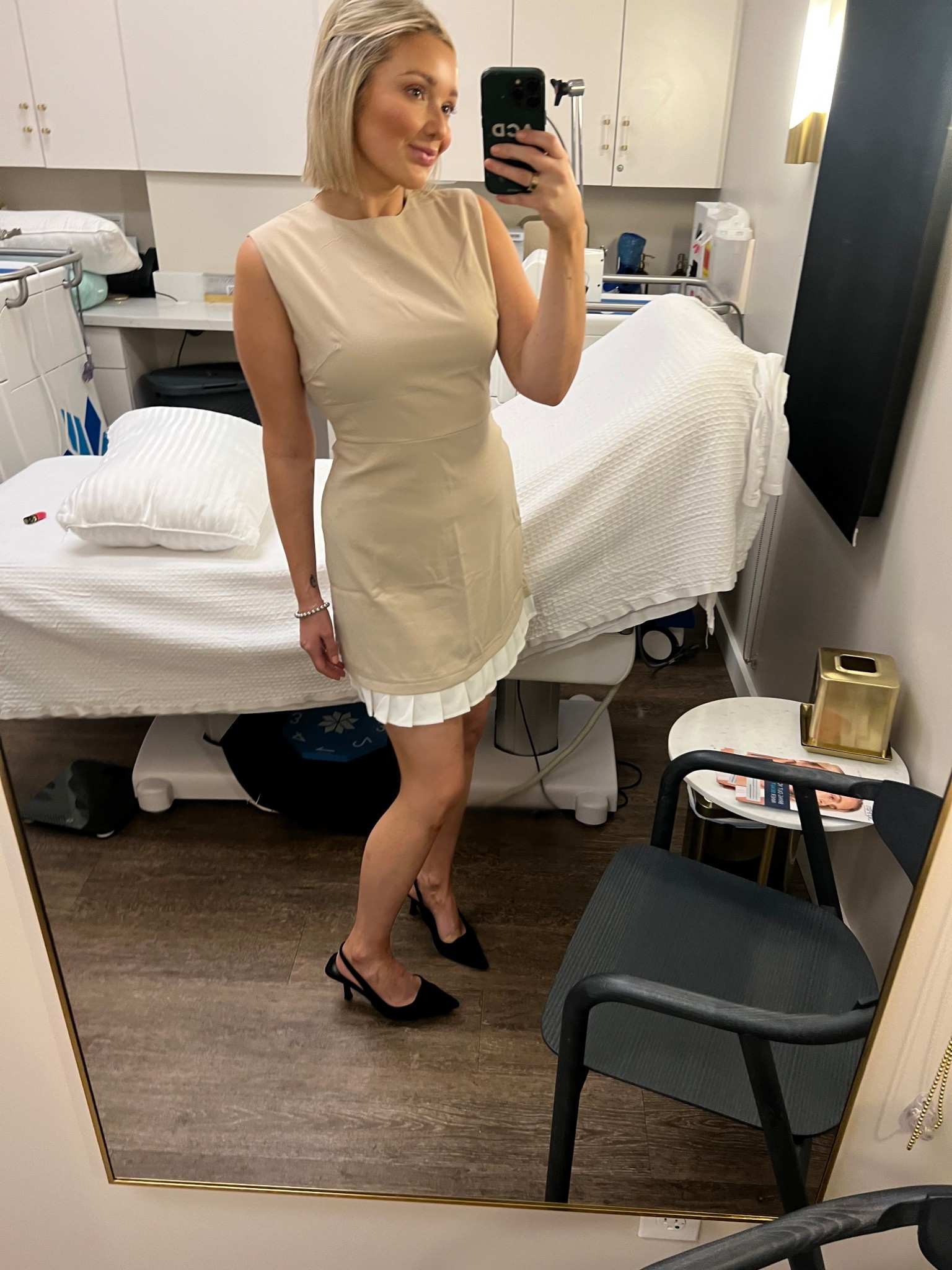 It’s giving Meredith Blake. Work wear. OOTD 

#LTKBeauty #LTKStyleTip #LTKWorkwear