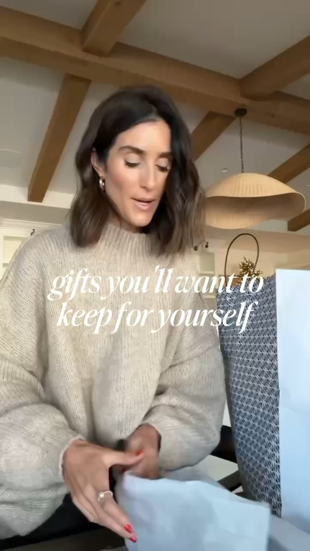 Gifts you’ll want to keep for yourself Nordstrom edition #giftideas #gifts #stylinbyaylin #aylin #nordstrom #cozy gifts

#LTKBeauty #LTKHoliday #LTKGiftGuide