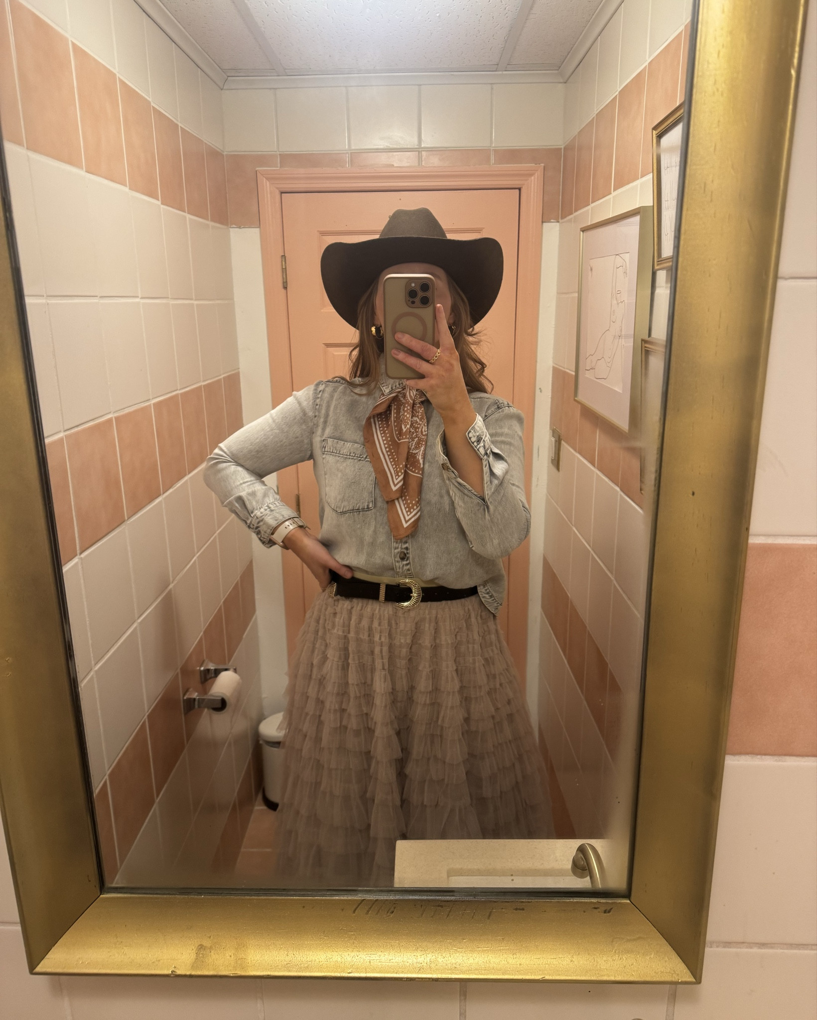 Annie Oakley Aesthetic 🤠🐎✨

#LTKSeasonal #LTKootd #LTKValentine