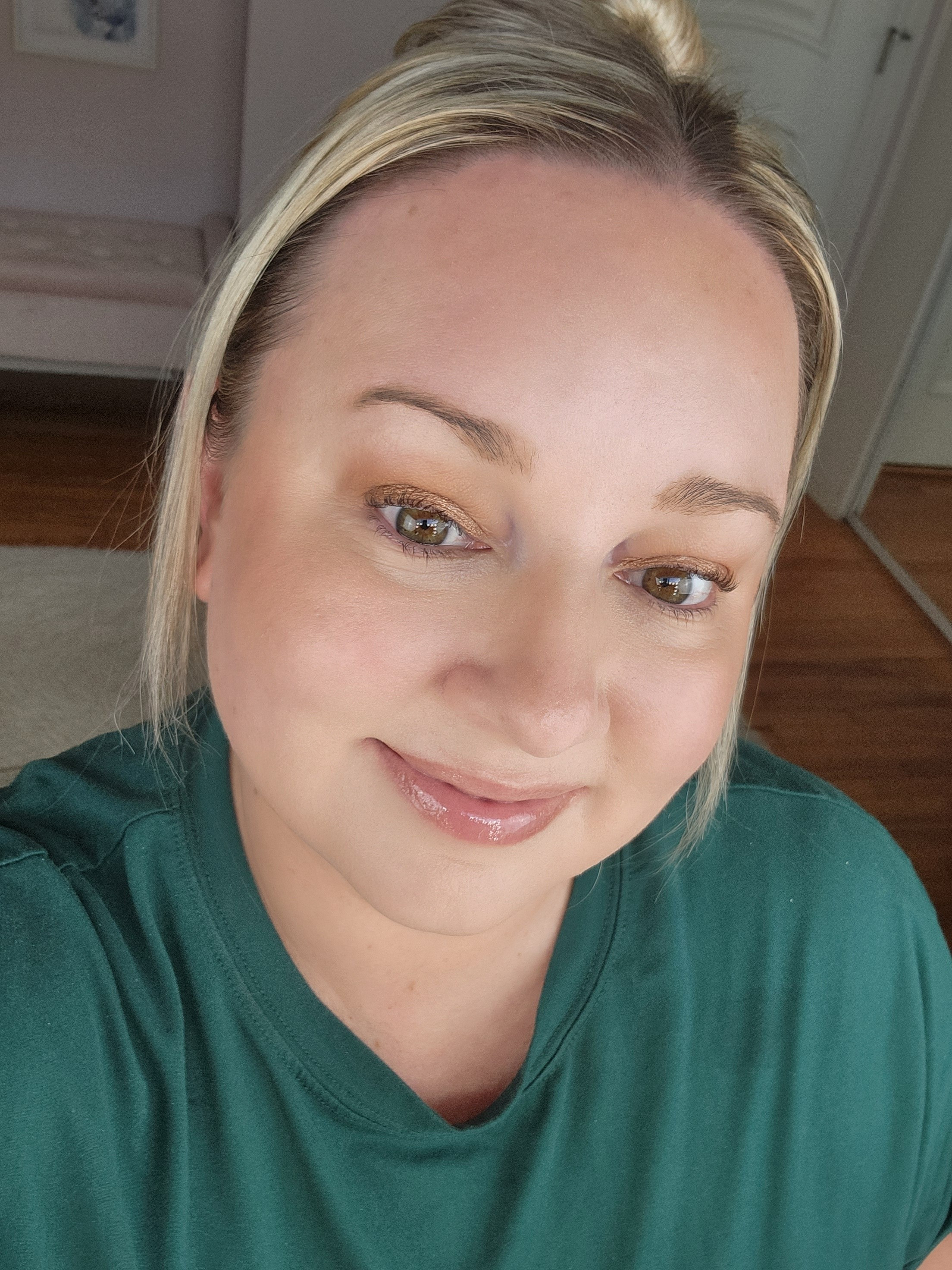 I am OBSESSED with this new foundation and setting spray. If you have oily skin, you will love this!Oily skin foundation/ matte foundation/ oily skin setting spray

#LTKBeauty #LTKStyleTip #LTKFindsUnder100