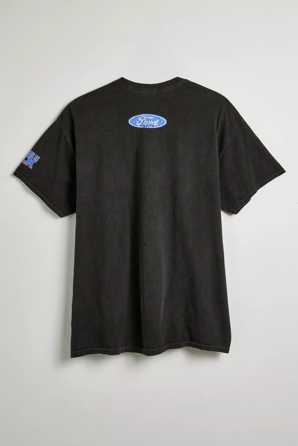 Ford Mustang Washed Cotton Vintage Graphic Tee | Urban Outfitters (US and RoW)