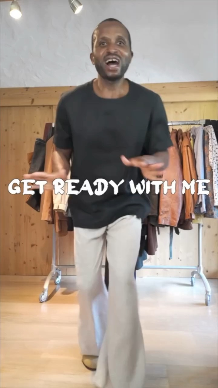 In this Get Ready With Me video, I’m sharing my outfit for the day with you. Let’s get into it! I started with a COS linen top in black. It is lightweight and perfect for staying cool while looking stylish. I paired it with cream linen pants, which are not only comfortable but also stylish, creating a pleasing contrast with the black top. I also added a pair of classic black Ray-Ban sunglasses, which are perfect for protecting my eyes from the sun and adding a touch of sophistication. My quilted black cross-body bag from COS is both practical and stylish, making it easy to carry my essentials. I’m wearing Birkenstocks, which are comfortable and perfect for a day out. I added some bracelets and a wristwatch to complete the look. Finally, I applied Creed Aventus perfume, giving me a fresh and sophisticated scent to carry throughout the day. Thanks for getting ready with me! Please let me know what you think of the outfit in the comments, and don’t forget to like and follow for more fashion inspo.#GRWM #OOTD #ChicLinenLook #COSFashion #RayBanSunglasses #Birkenstock #CreedAventus #DailyOutfit #FashionInspiration #StyleJourney #FashionBlogger #EffortlessStyle #TrendyOutfit #MinimalistFashion #CasualChic