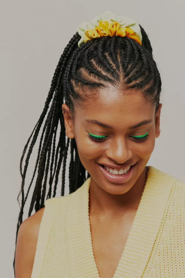 Velvet Scrunchie Set | Urban Outfitters (US and RoW)