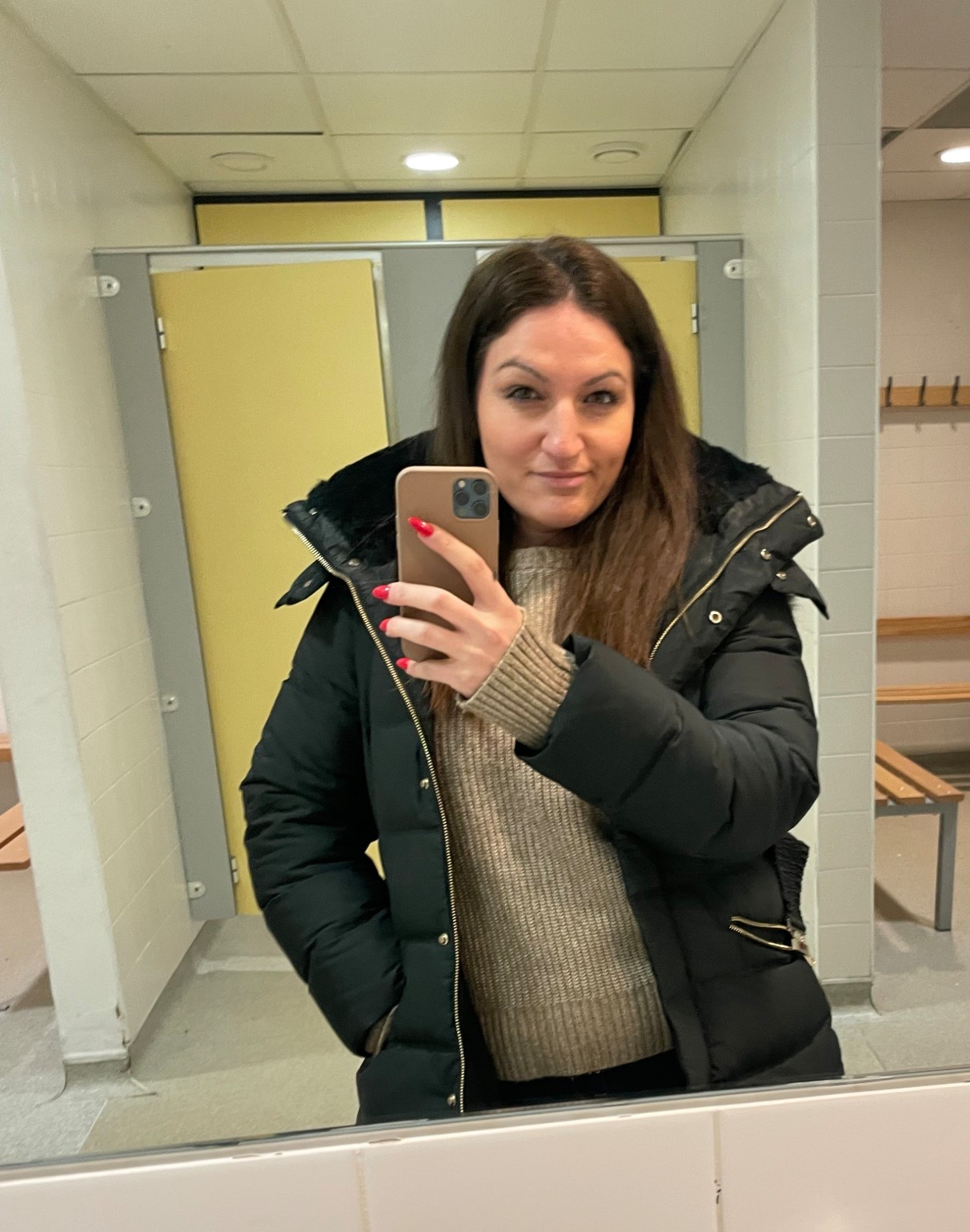 Boy-mom’s job is never done- football practice in the freezing coldd

#LTKfamily #LTKuk #LTKstyletip