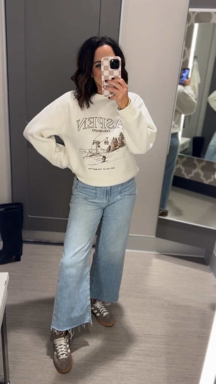 Super soft and warm graphic pullover from Target!! The cutest sweatshirt to get in the holiday spirit. Runs TTS but go up a size if you want a more oversized look 🤎

Women’s sweatshirt, holiday look, Christmas outfit, Target style, loungewear, VintagePickin



#LTKSeasonal #LTKootd #LTKHoliday