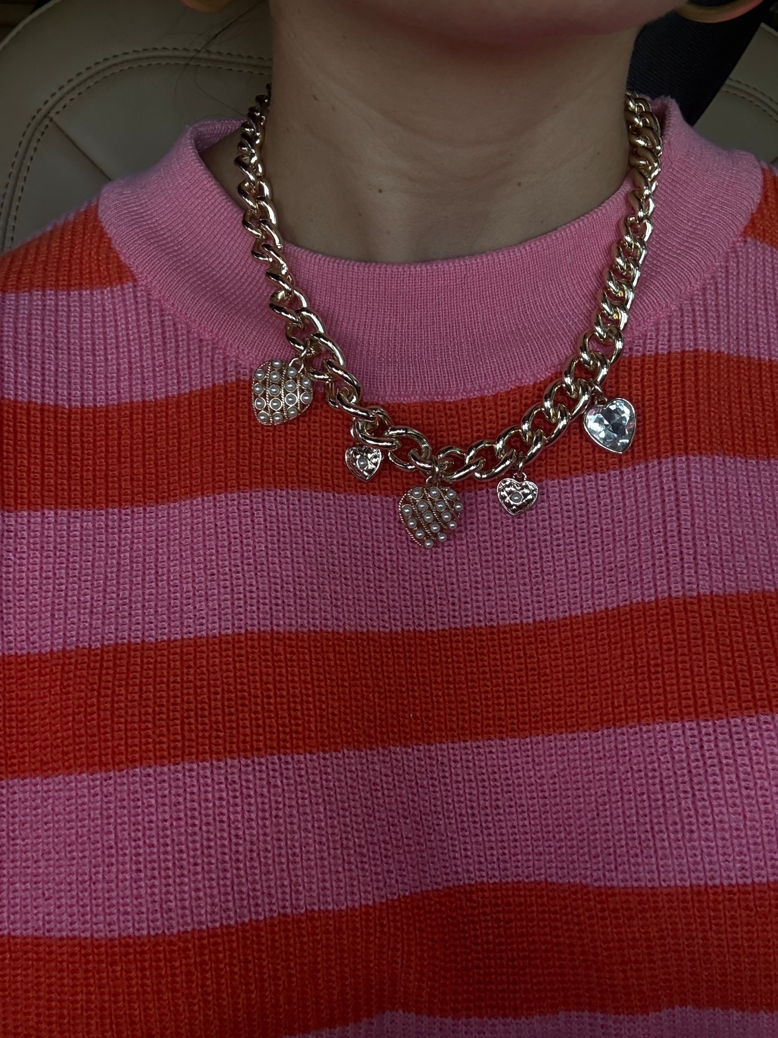 Chunky charm heart necklace 


#LTKFindsUnder50 #LTKBeauty #LTKStyleTip