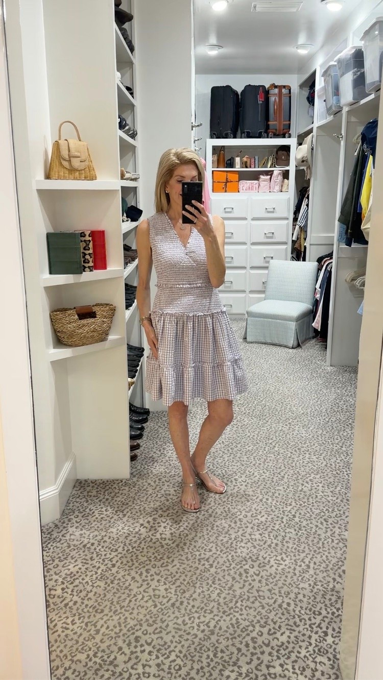 Chic dress on sale! Size S

#LTKSaleAlert #LTKOver40 #LTKootd