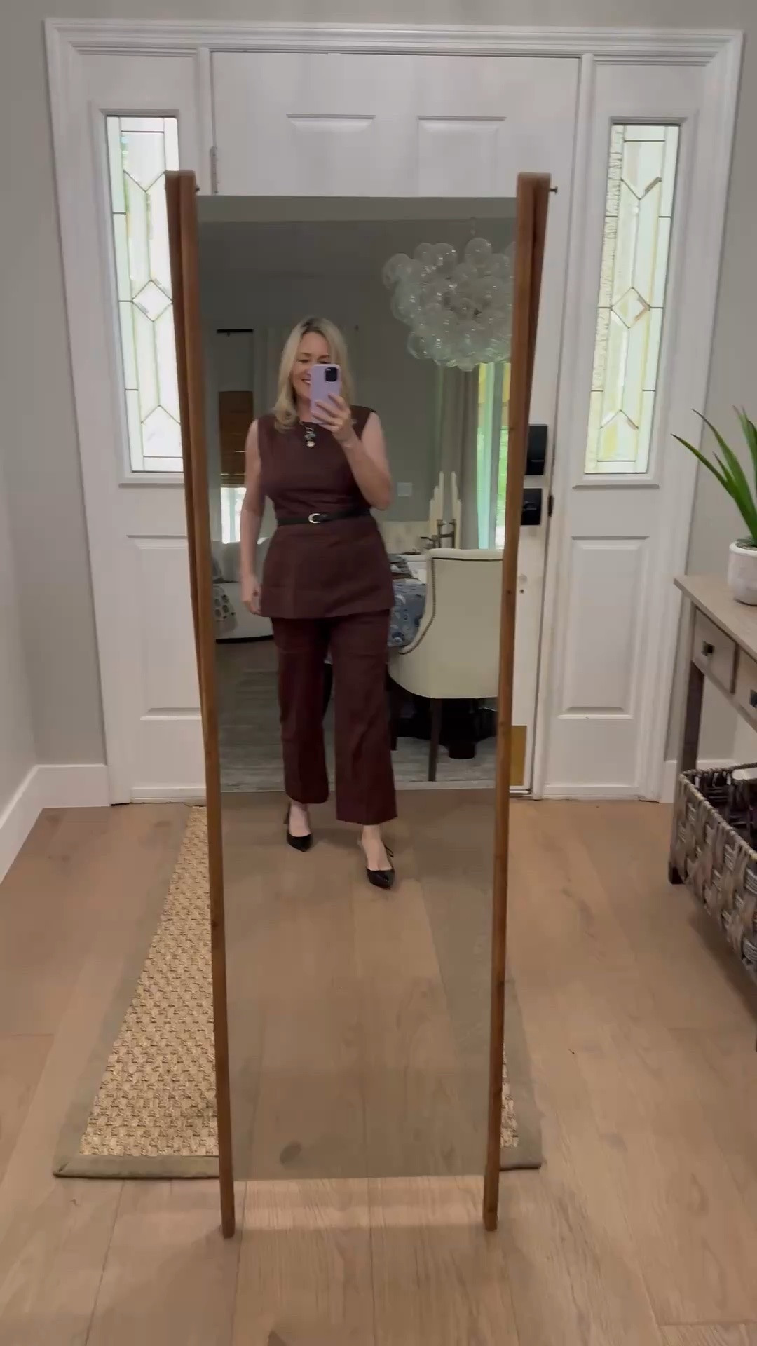 This is a nice transitional outfit in a rich brown color, but a linen blend that goes from summer into fall. Work outfit, business casual outfit. ￼

#LTKWorkwear #LTKOver40 #LTKootd