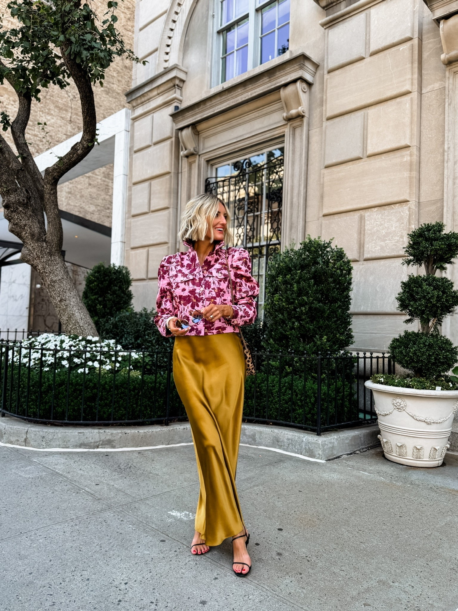 I cannot get over these colors together! Wearing an XS in both the skirt & jaquard jacket - so fun for fall! 

Loverly Grey, fall outfit idea, NYFW outfit

#LTKSeasonal #LTKNYFW #LTKootd