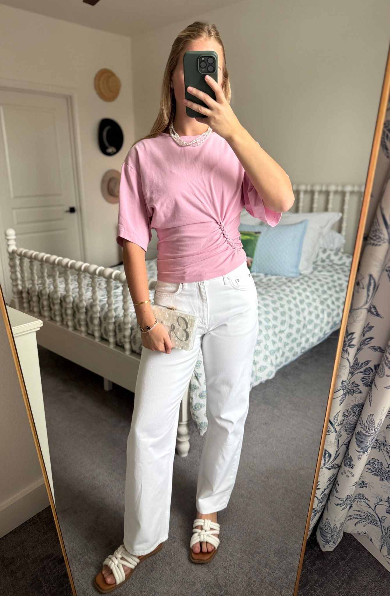 🩷

White jeans
High waisted jeans
Straight leg jeans
Rag and bone Shea jeans
Rag & bone jeans
White sandals
Seychelles sandals
Strappy sandals
White clutch
White ourse
Beach vacation outfit
Vacation outfit
Dinner outfit
Summer outfit
Summer style
Spring outfit
Spring style
IRO ALIZEE TOP
IRO top
Fashionpass
Pink top
Short sleeve tee
Short sleeve top
Pink shirt
Pink tshirt
Fun shirt
Fun tshirt
Cool shirt
Statement shirt
Detailed top
Comfy top
Tshirt

#LTKootd